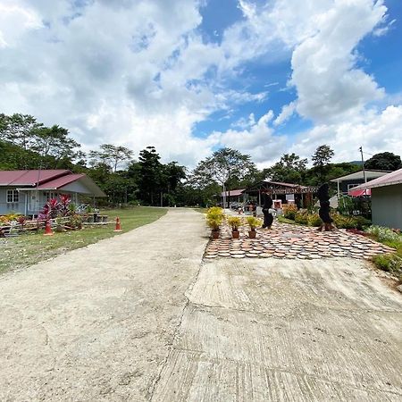 Spot On 90279 Kinomulok Garden Hotell Ranau Exteriör bild