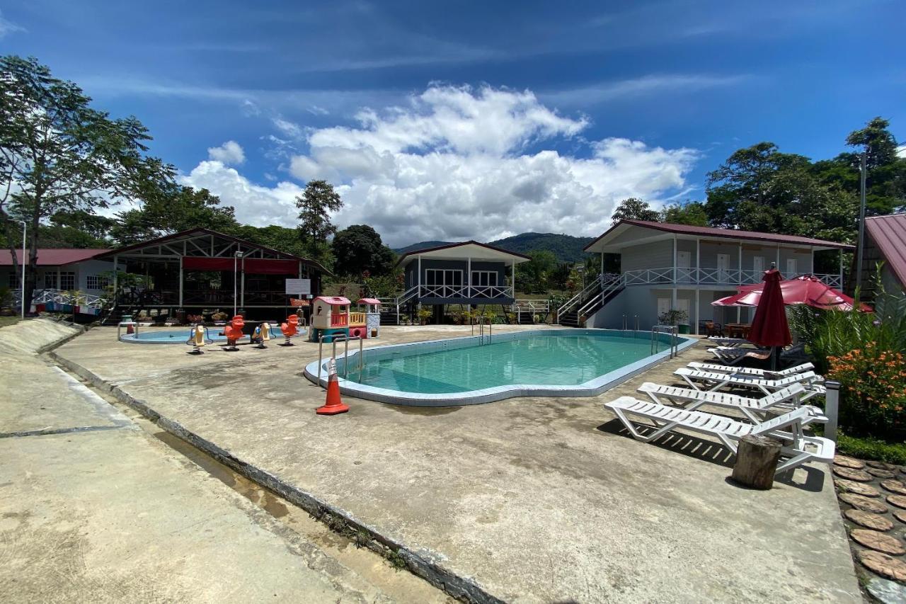 Spot On 90279 Kinomulok Garden Hotell Ranau Exteriör bild