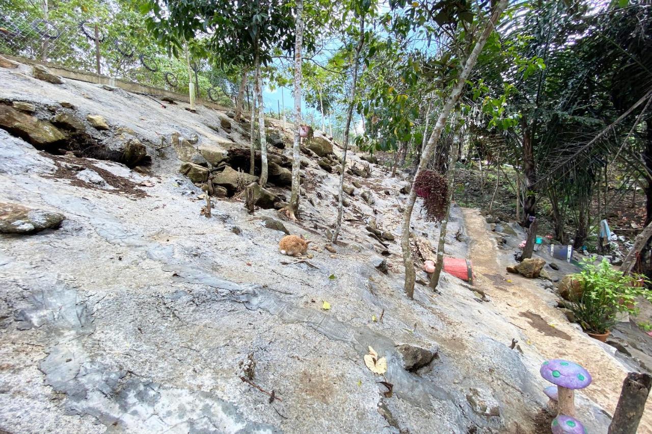 Spot On 90279 Kinomulok Garden Hotell Ranau Exteriör bild